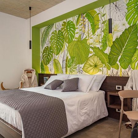 Apartments Bijou With Big Private Garden Near Umag Vilanija Exterior photo
